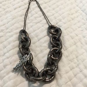 Link necklace with removable pin